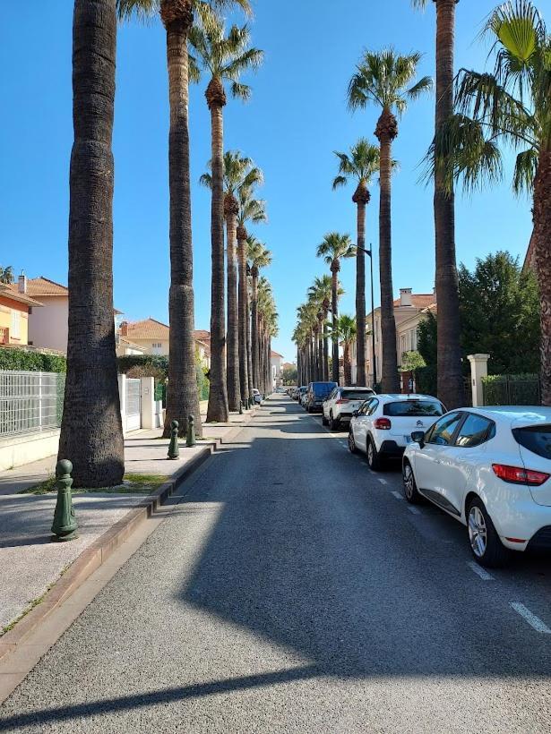 Rez-De-Chaussee Privatif Spacieux 3* D'Une Villa Centre Ville Hyeres Bagian luar foto